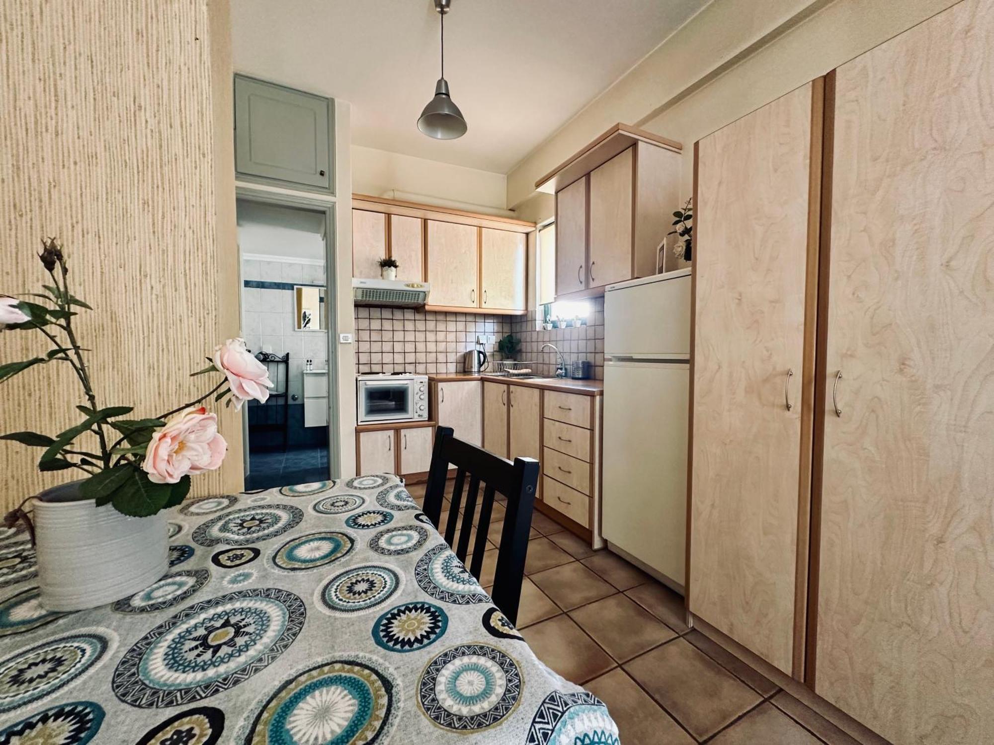 Cozy Apartments Mc Queen Атина Екстериор снимка