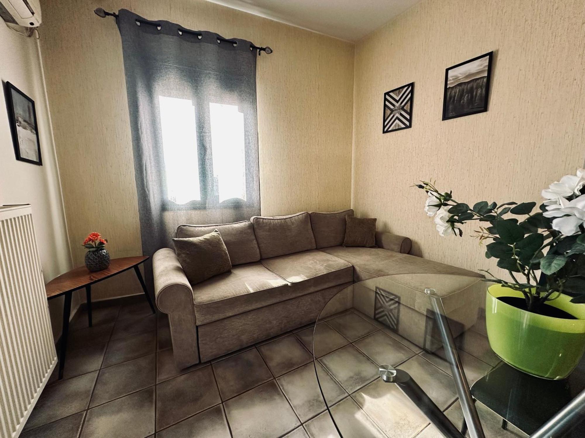 Cozy Apartments Mc Queen Атина Екстериор снимка