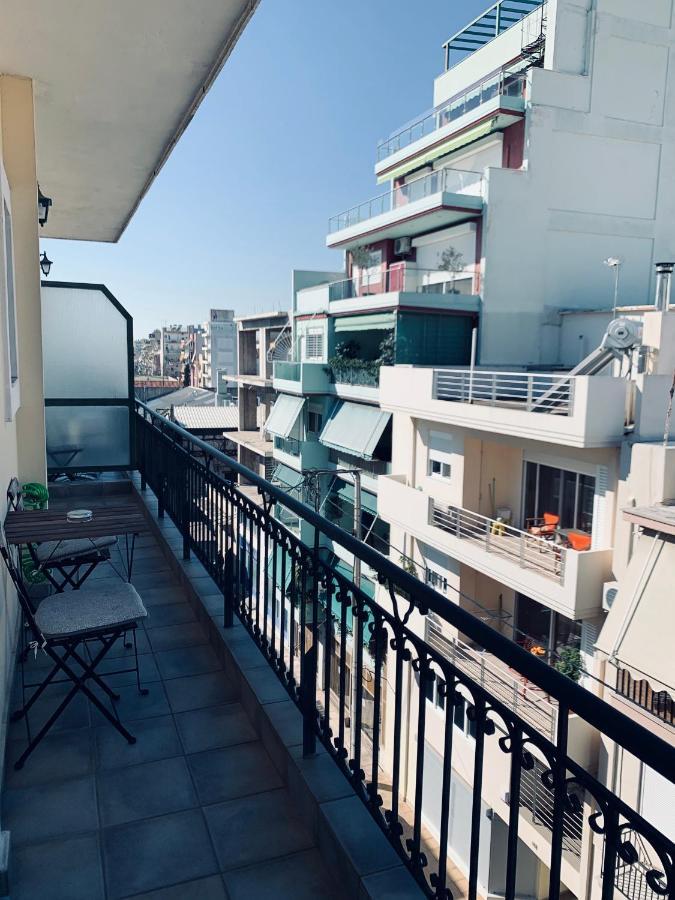 Cozy Apartments Mc Queen Атина Екстериор снимка